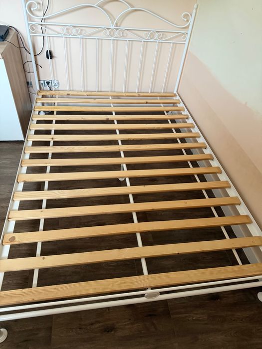 Sprzedam Łóżko Metalowe