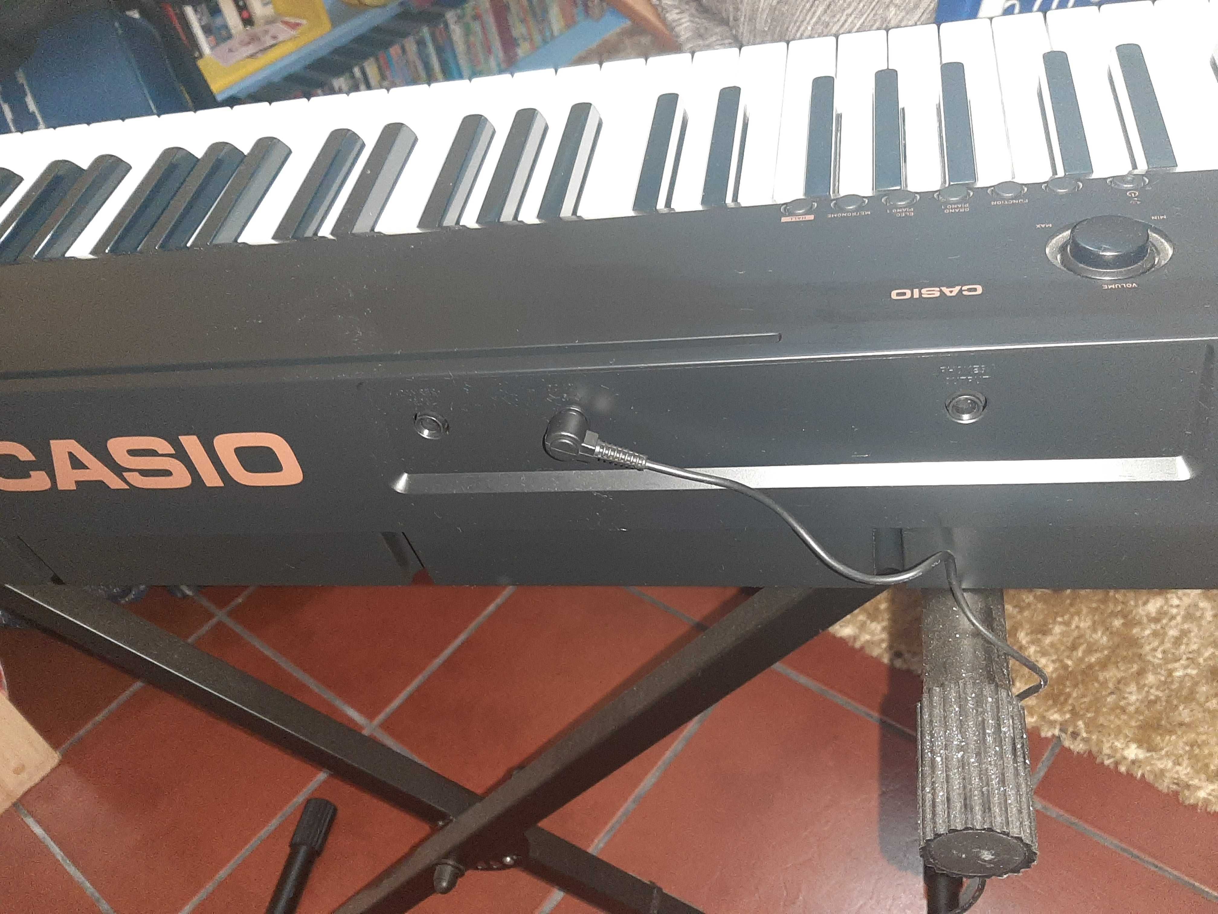 piano digital casio CDP 130BK