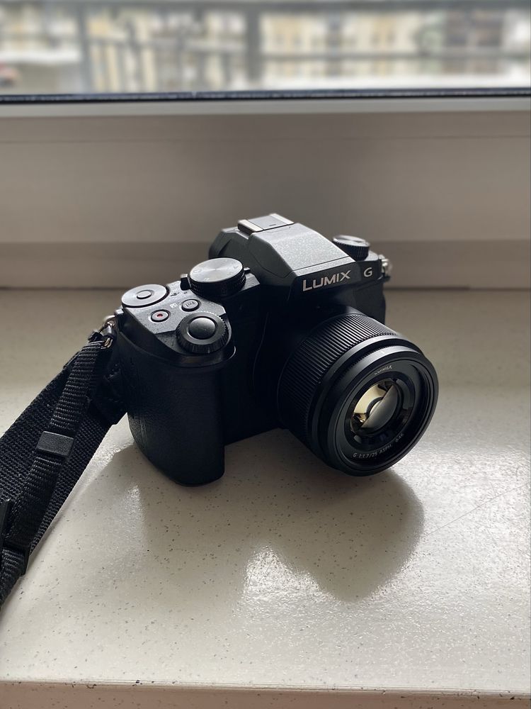 Aparat Panasonic Lumix G80 + obiektyw Panasonic 25mm f/1.7