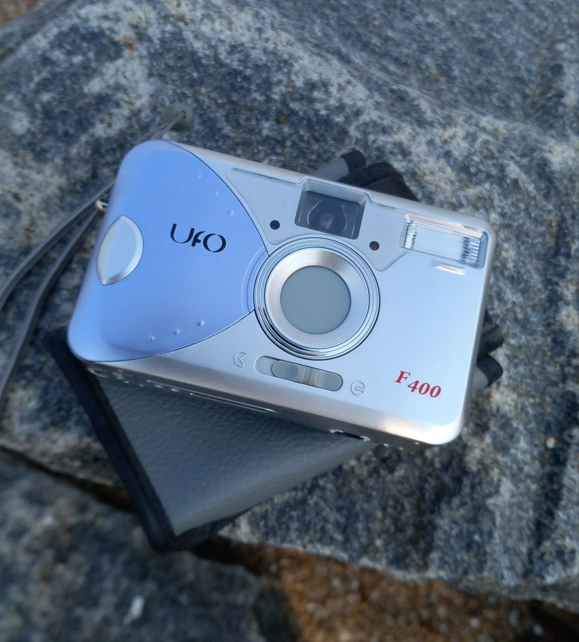 Плёночный фотоаппарат UFO F400 мыльница как Sony