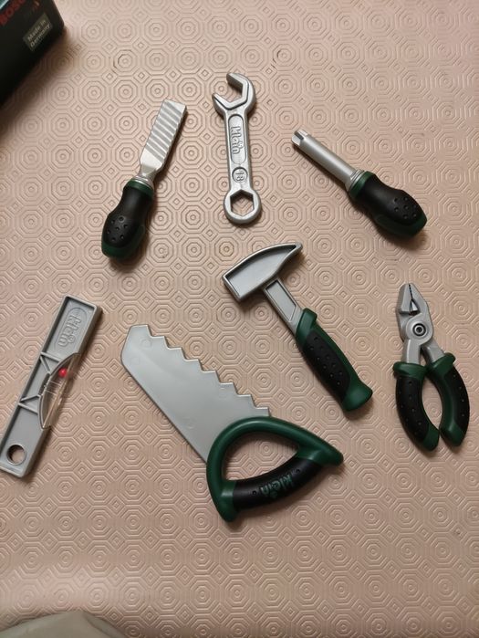 Caixa de ferramentas criança Thei KLEIN BOSCH com acessórios  como no