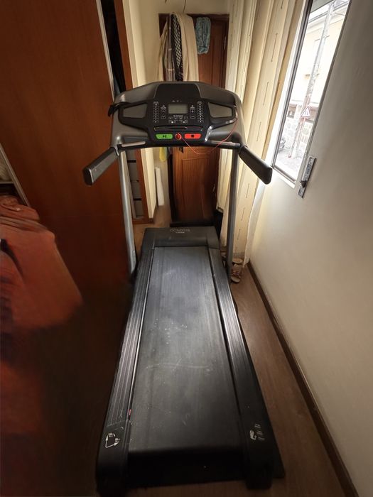 Passadeira de corrida eletrica DOMYOS T900A