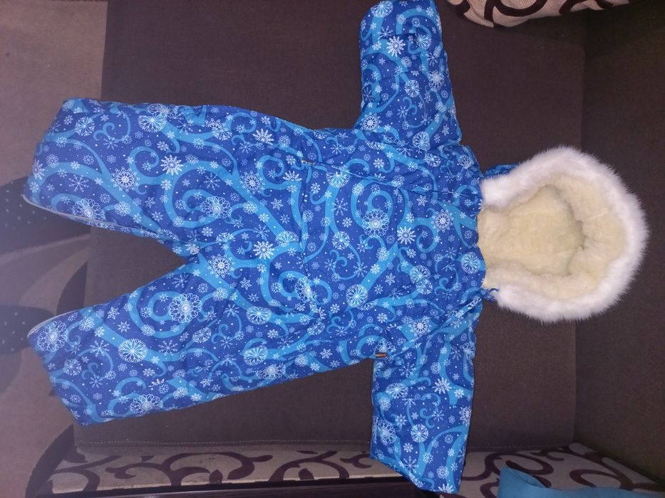 Зимовий комбінезон