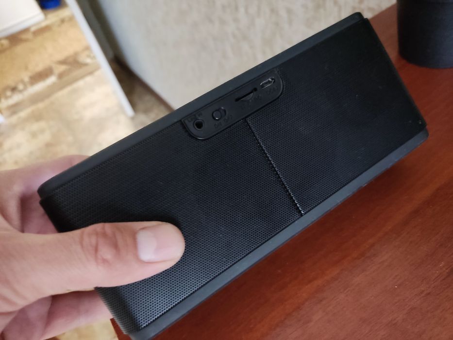 Продам Bluetooth колонка Tronsmart Mega 40 Вт с сенсорной п