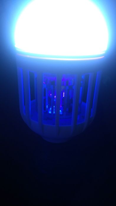 LED лампа ловушка от комарьов и насекомых