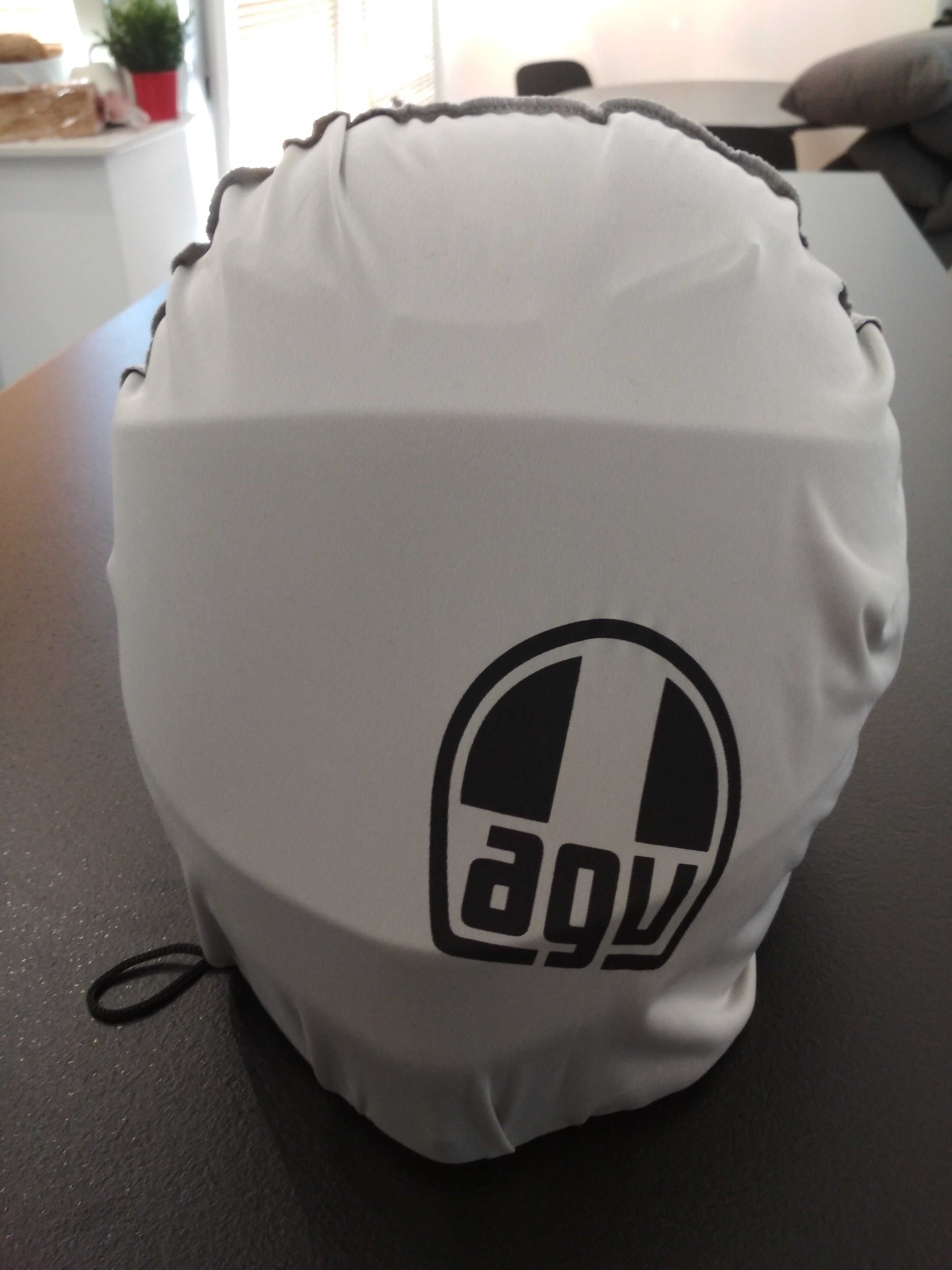 Kask Motocyklowy AGV K6 S Czarny Połysk L