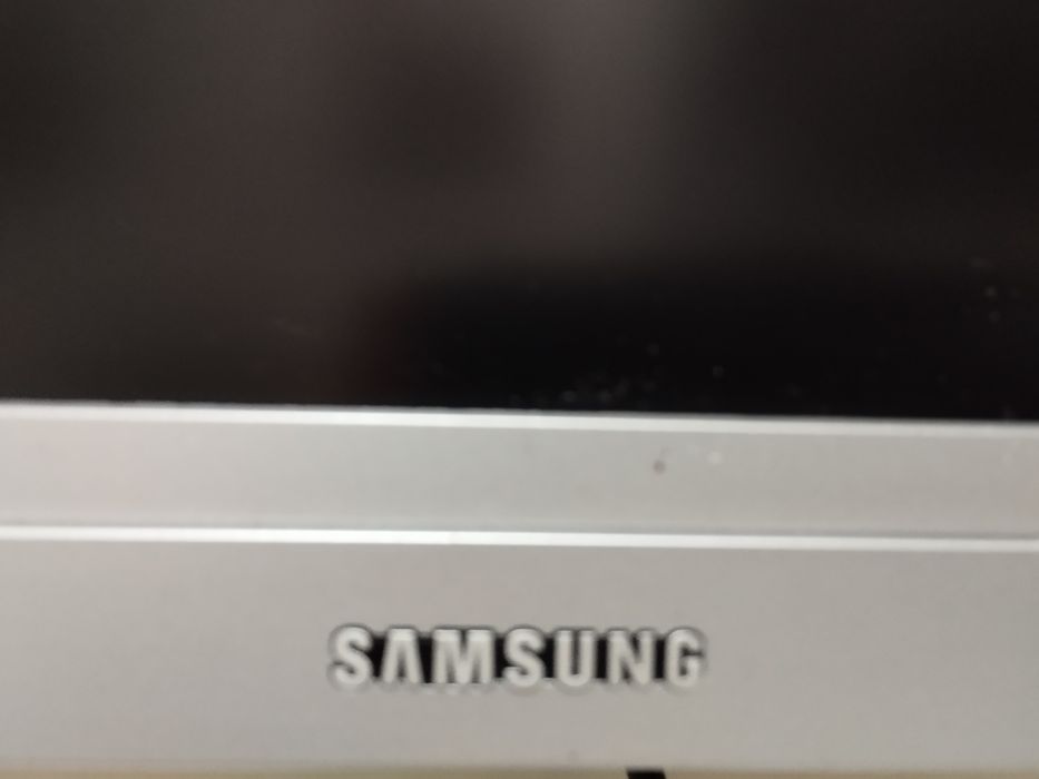 TV lcd Samsung 17 polegadas