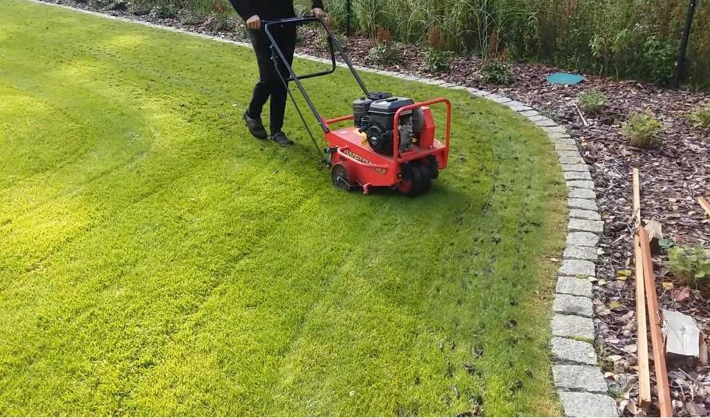 Aerator rurkowy Weibang profesional  trawa jak boisko wynajem aeracja