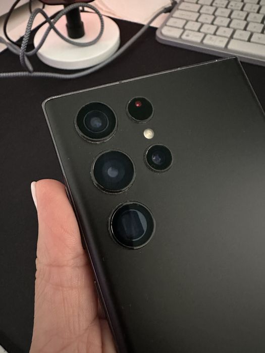 Samsung S22 Ultra - 256GB