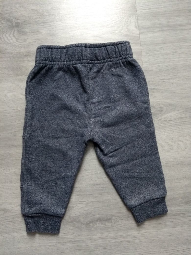Spodnie dresowe ciepłe Primark r. 74