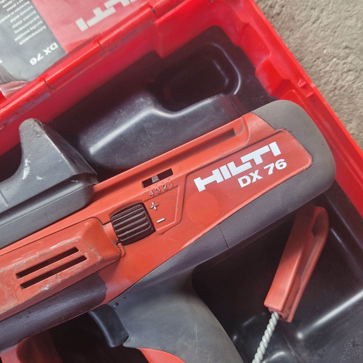 Osadzak Hilti DX 76 100% sprawny