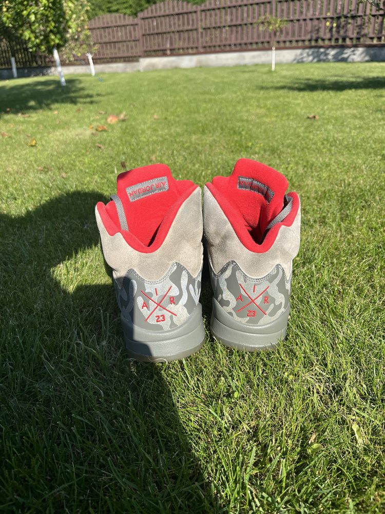 Кросівки nike air jordan retro 5 camo dark stucco