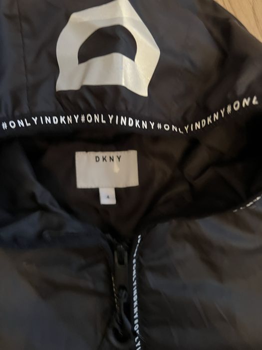 Kurtka wiosenna DKNY rozm 4 lata