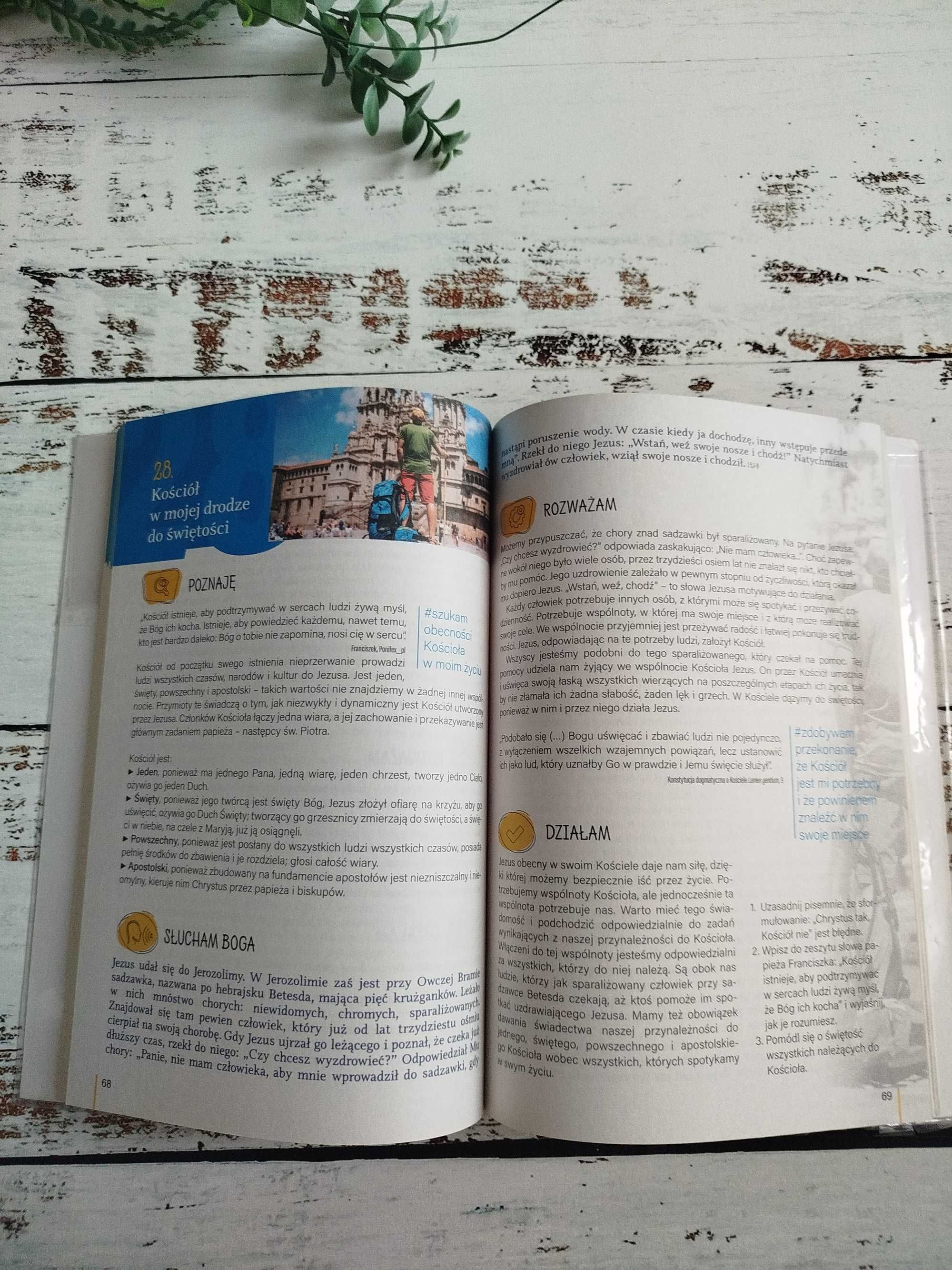 Sprzedam podręcznik do religii klasa 1 liceum