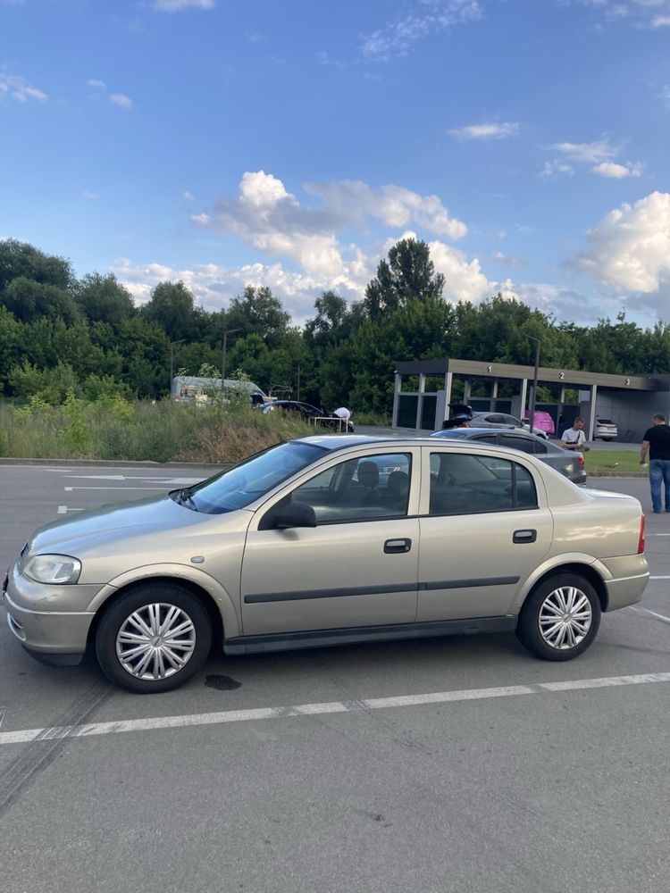 Opel Astra g.