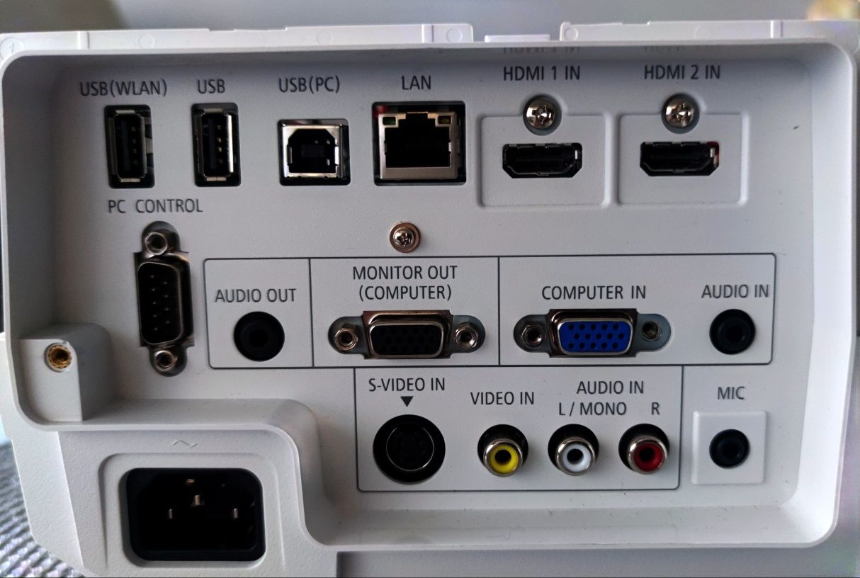 Projektor Nec UM280W
