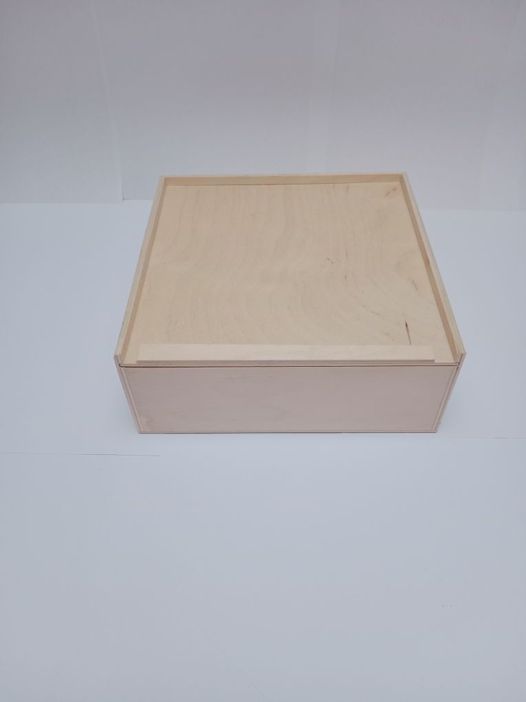 Pudełko zasuwane 15x15cm decoupage 3szt