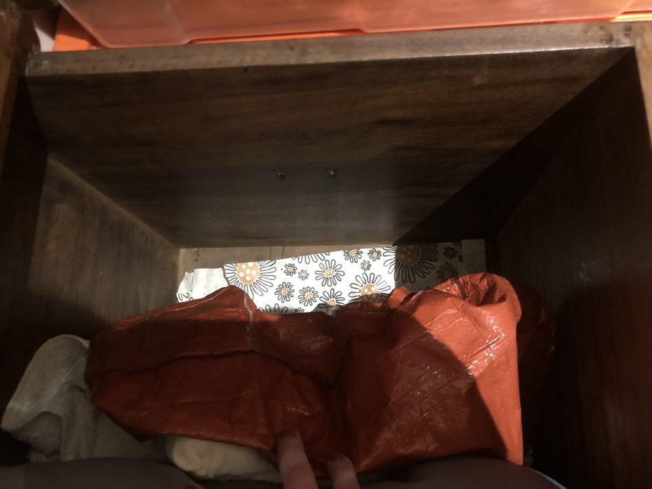 Vendo arca de madeira