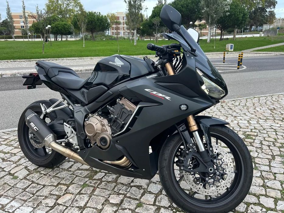 Honda CBR  CBR650R