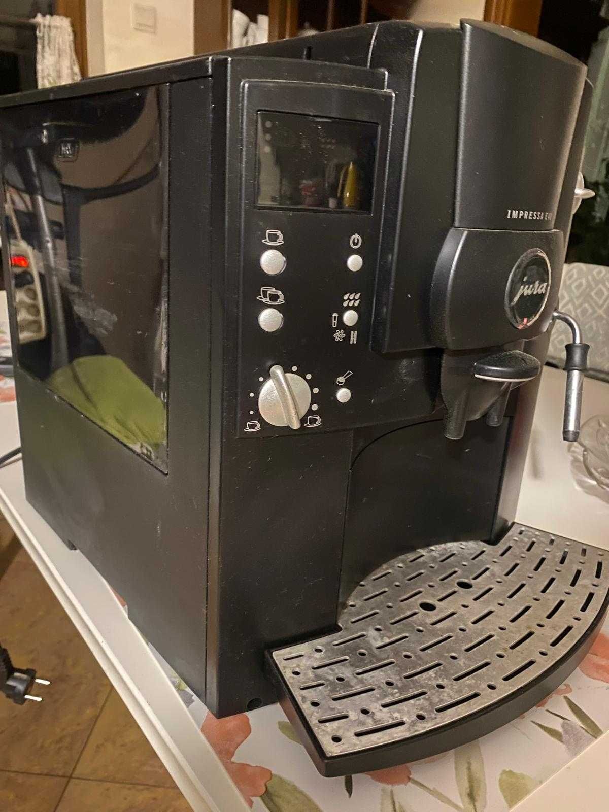 Jura E40 ekspres do kawy