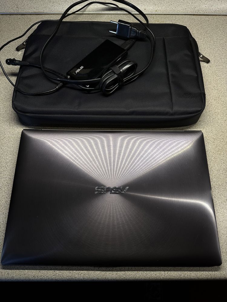 Asus ux 31 ultrabook 4gb ram/i5/128gb ssd