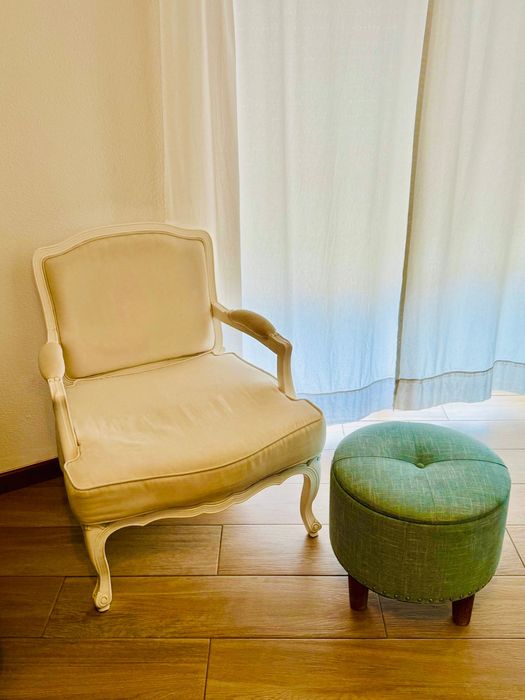 Mobília de sala de jantar e estar