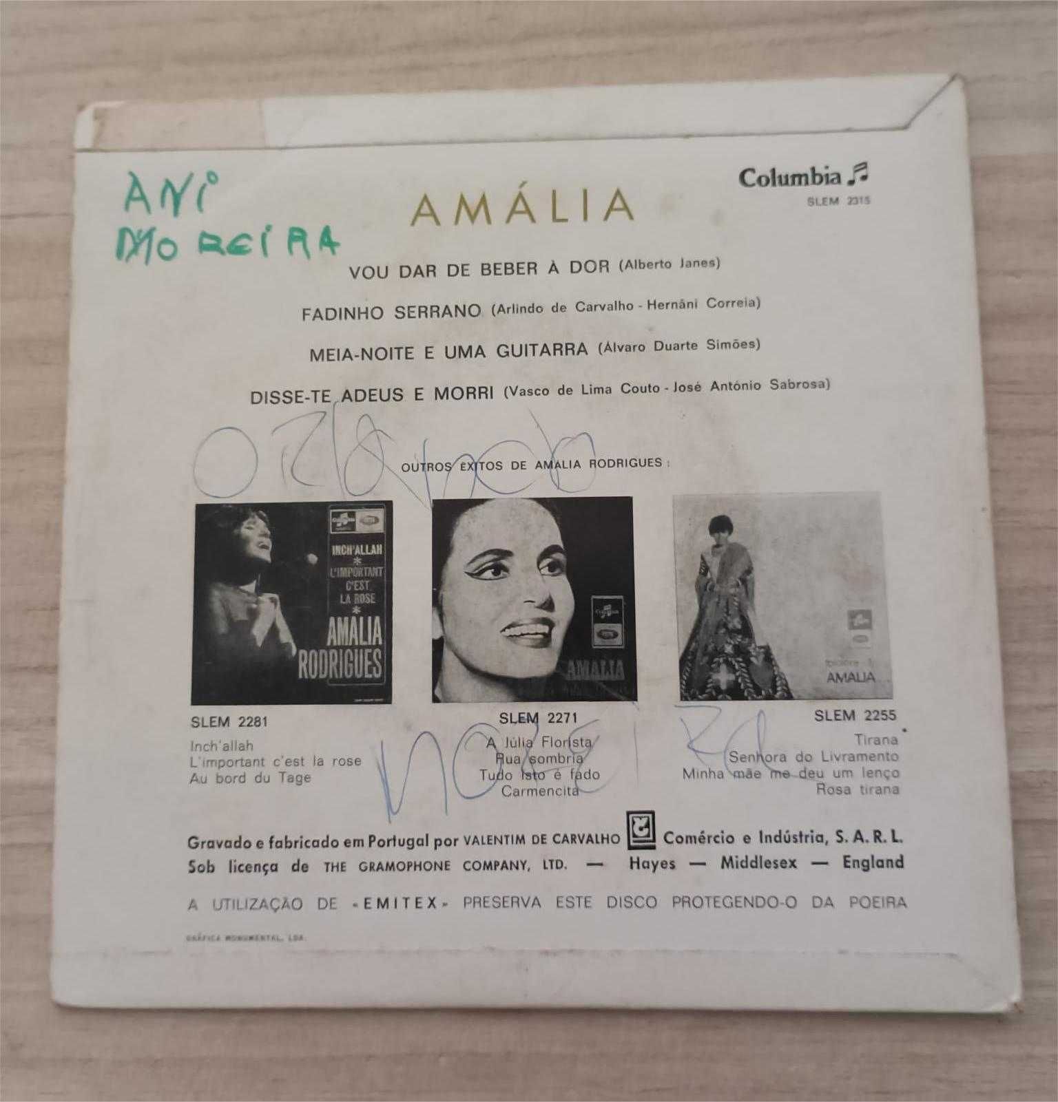 Discos vinil da artista Amália Rodrigues
