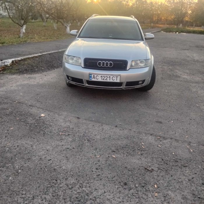 Ауді а4 в хорошому стані