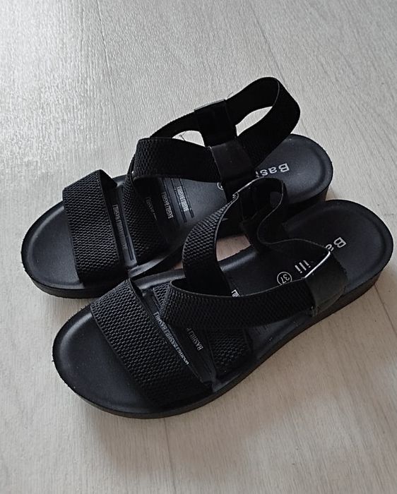 Сандали/босоножки женские. На резинке, идеальное состояние