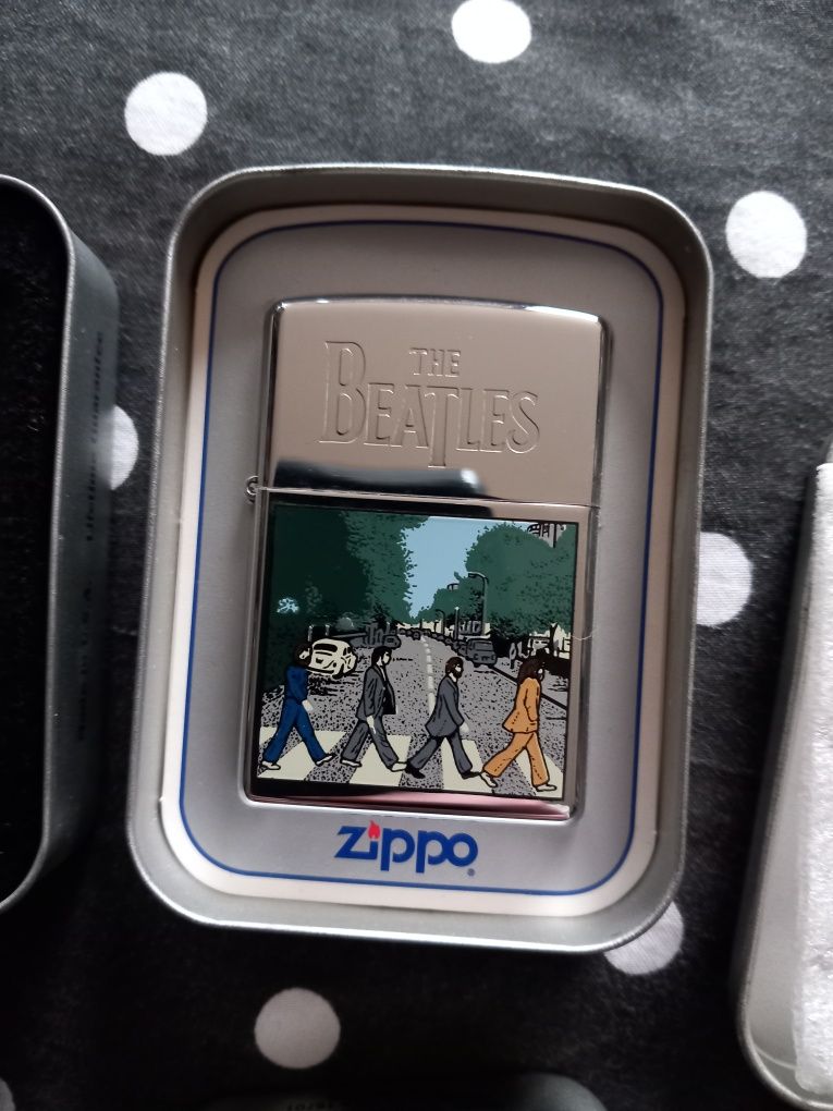 Isqueiros ZIPPO BEATLES colecção