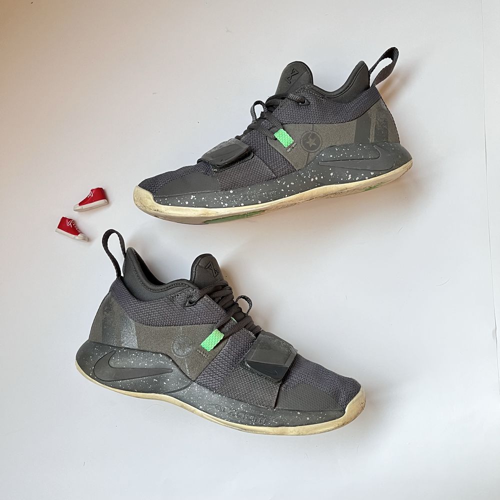 Nike  42р кроссовки баскетбольные
