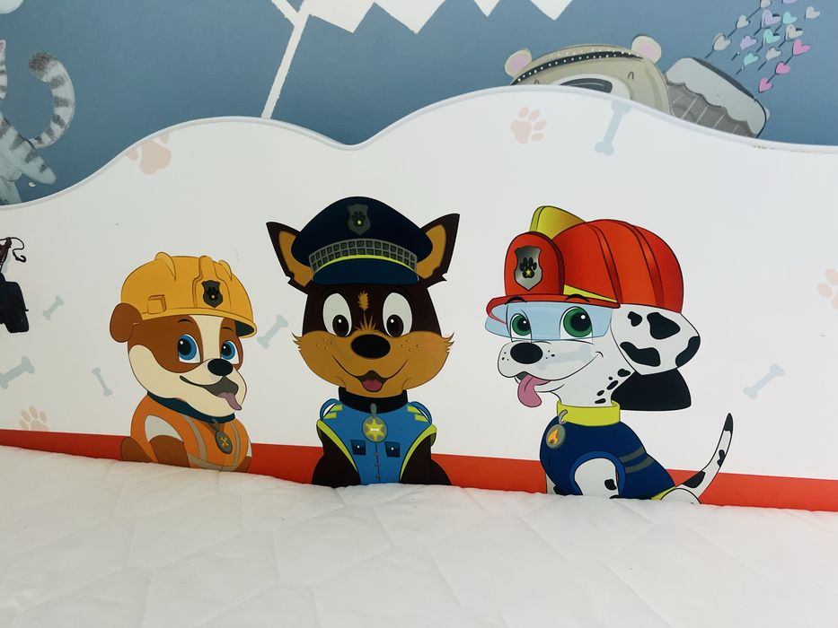 Łóżko dziecięce psi patrol 160cm x 80cm z mayeracem