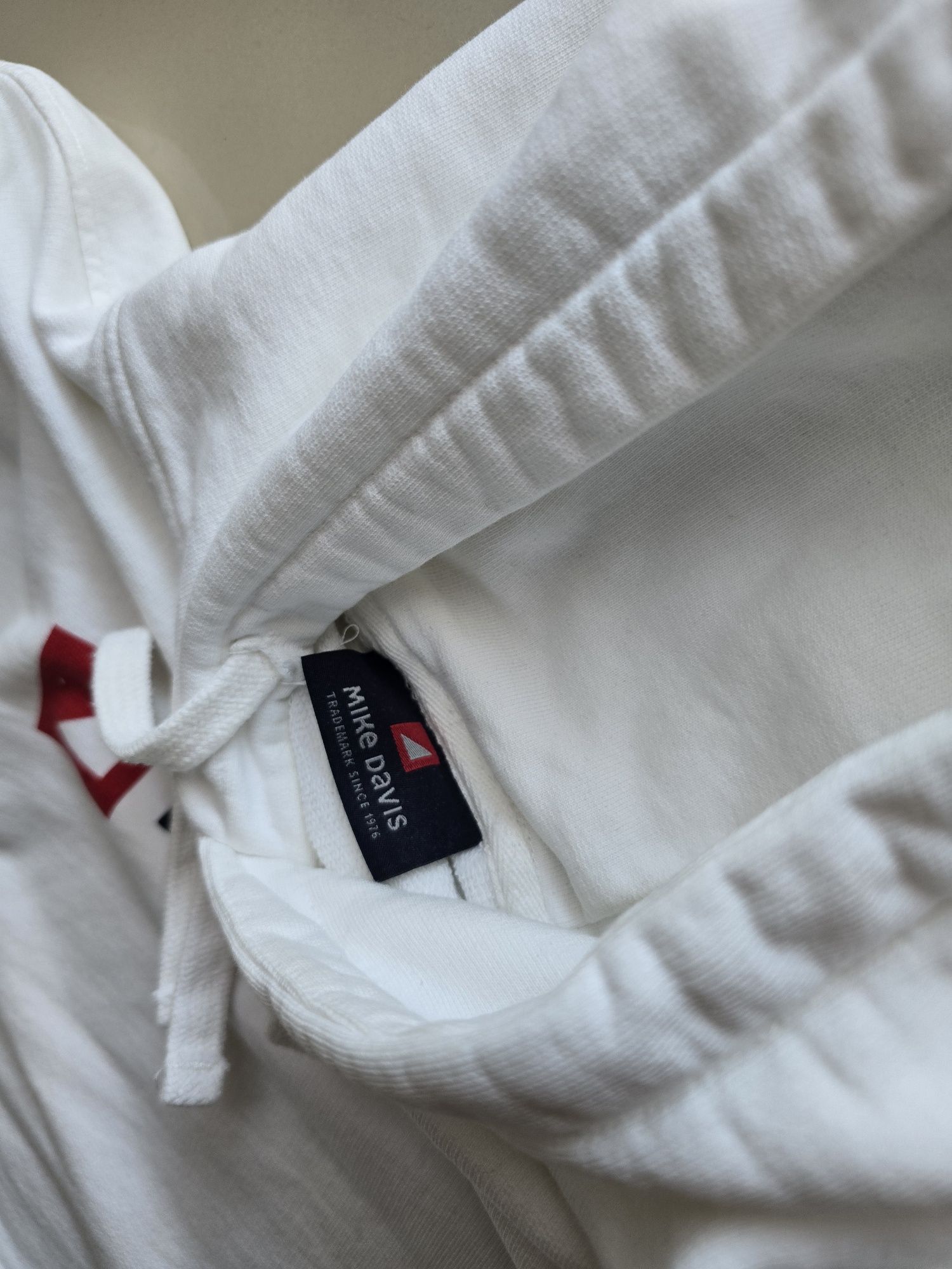 Camisola capuz Mike Davis M