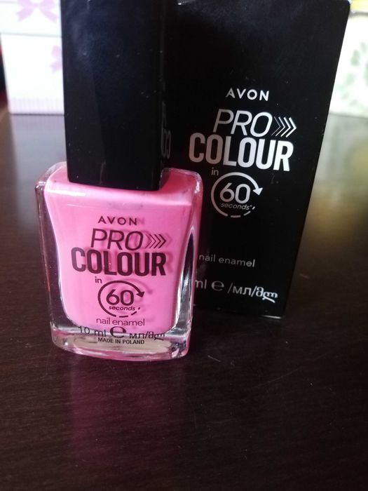 lakier do paznokci avon 60s szybkoschnący popping pink