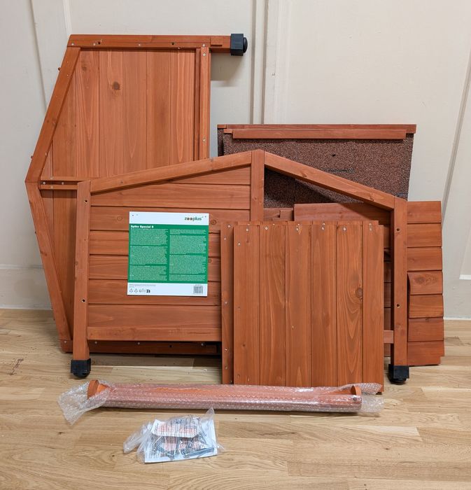 Buda dla Psa Spike Special S 102x64x65cm - Nowa z Defektem