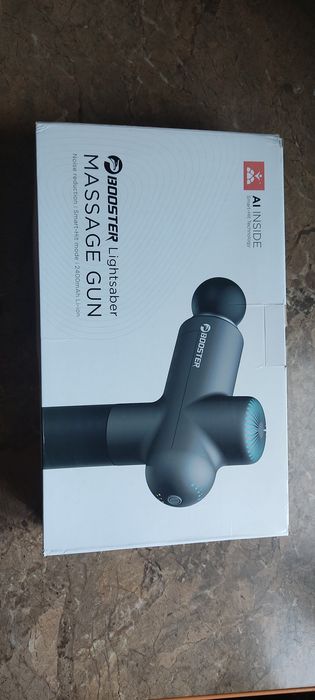 Перкусійний массажер booster lightsaber