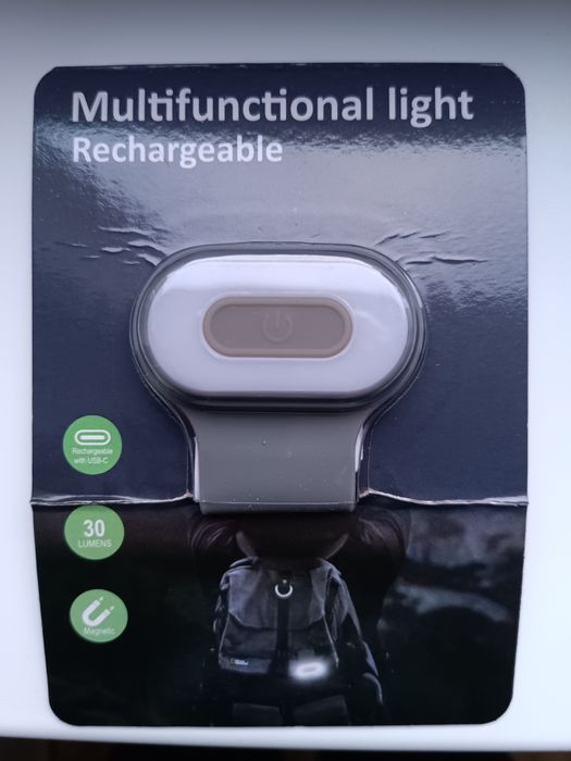 Wielofunkcyjna lampka LED magnes