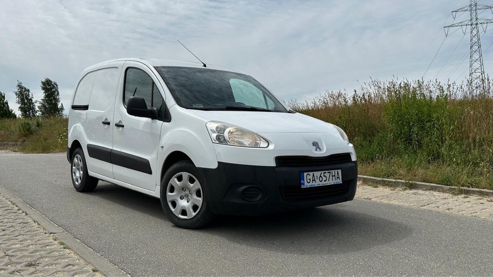 Peugeot Partner lift 1.6 HDi hak klimatyzacja FV23%