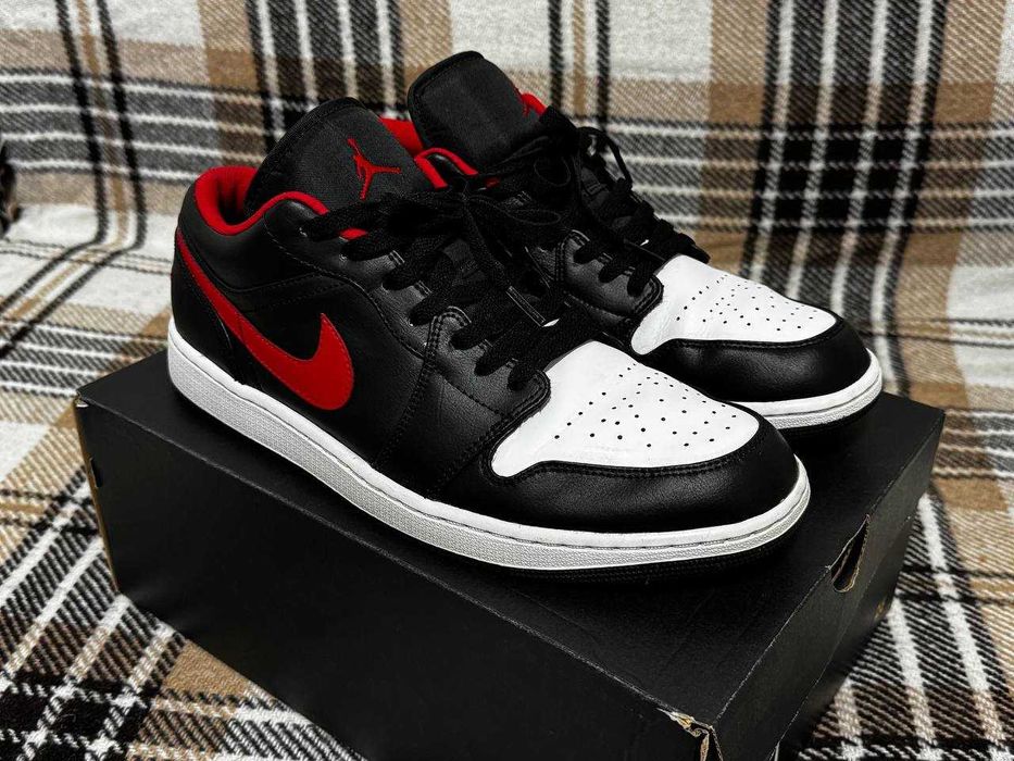 Кросівки Jordan 1 Low 46/12US/30см Стан 9/10 553558-063