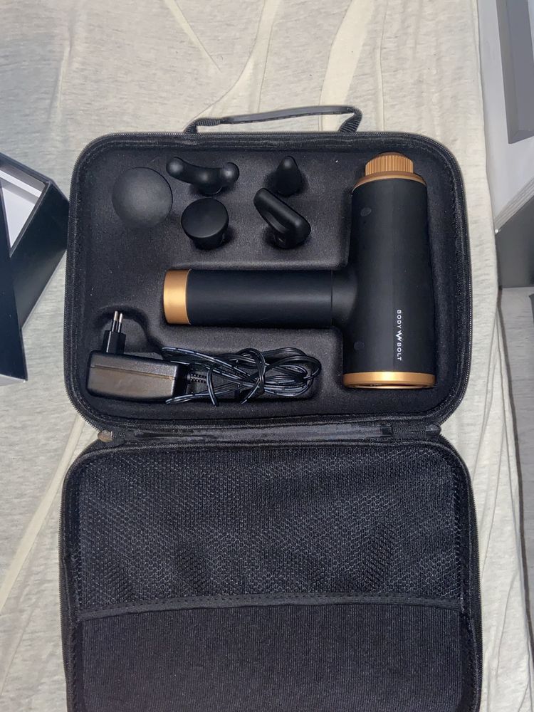 Massager do ciała  body bolt