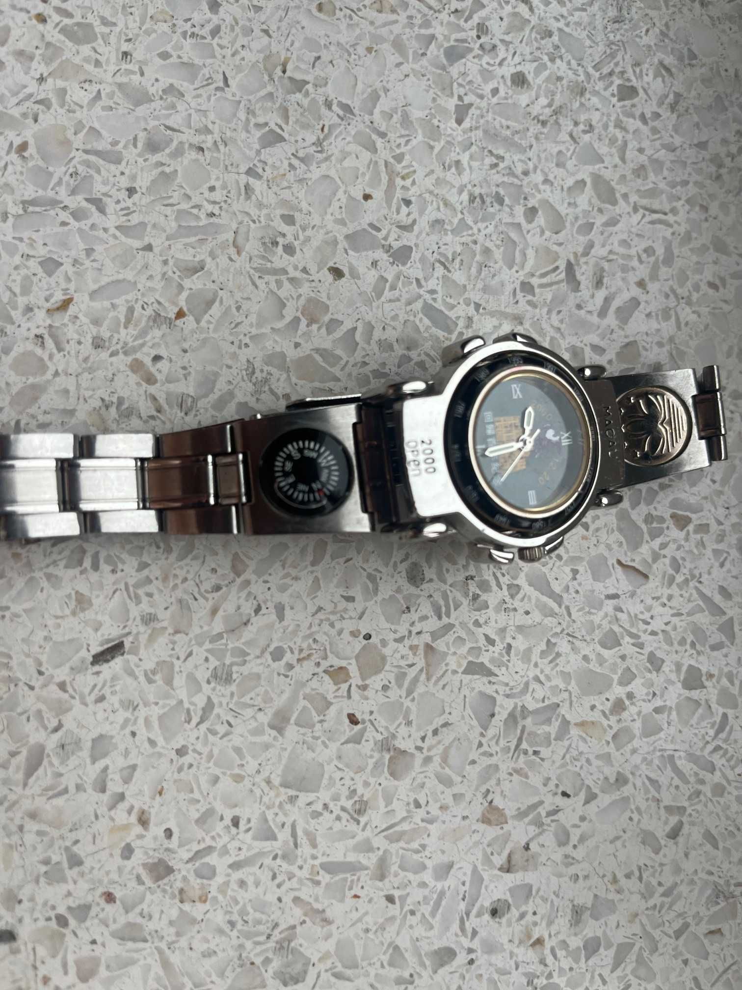 zegarek MACU 2000