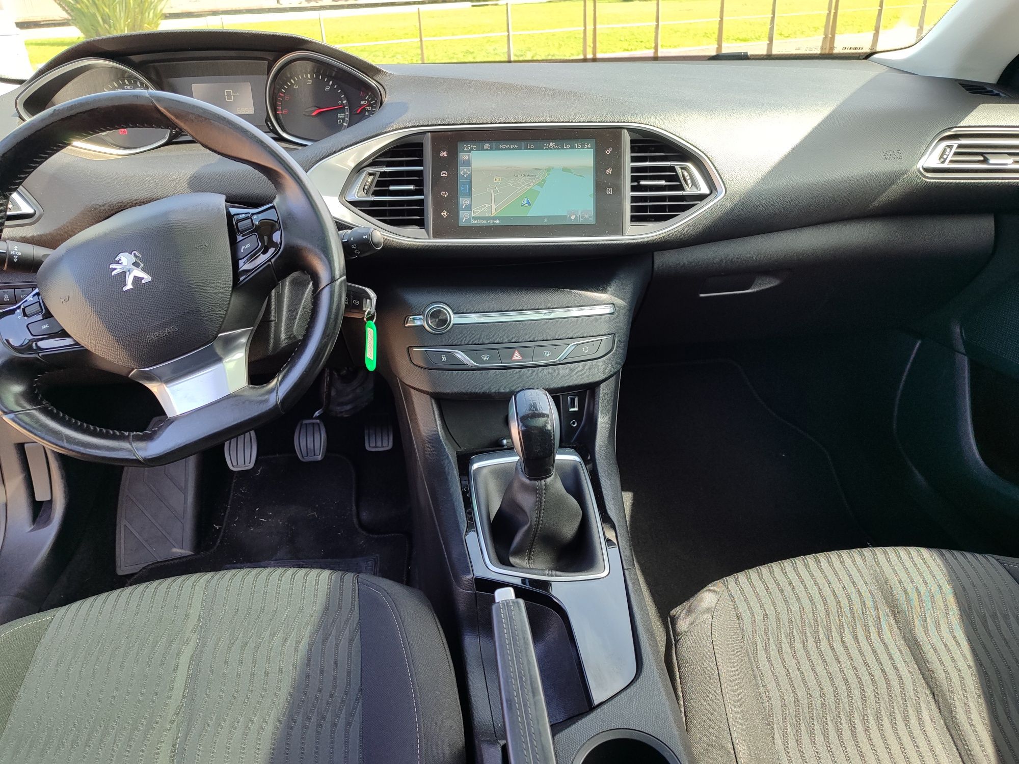 Peugeot 308sw 1.6 HDI Diesel ano 2017 em excelente estado