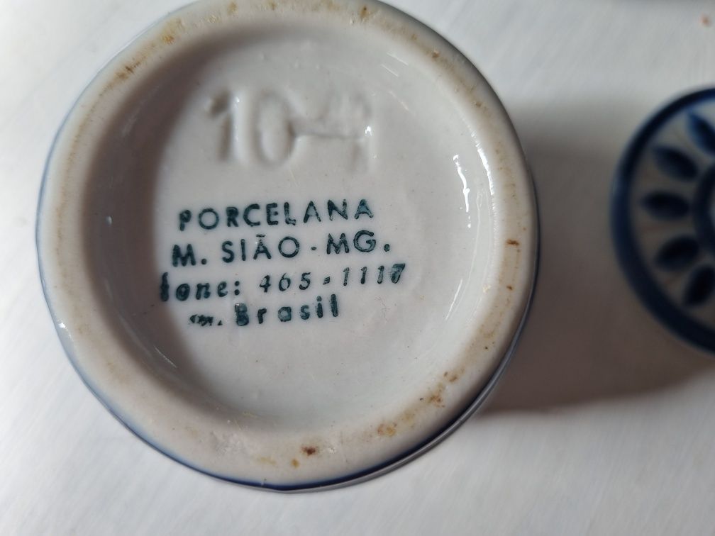 4 Potes de especiarias 15€