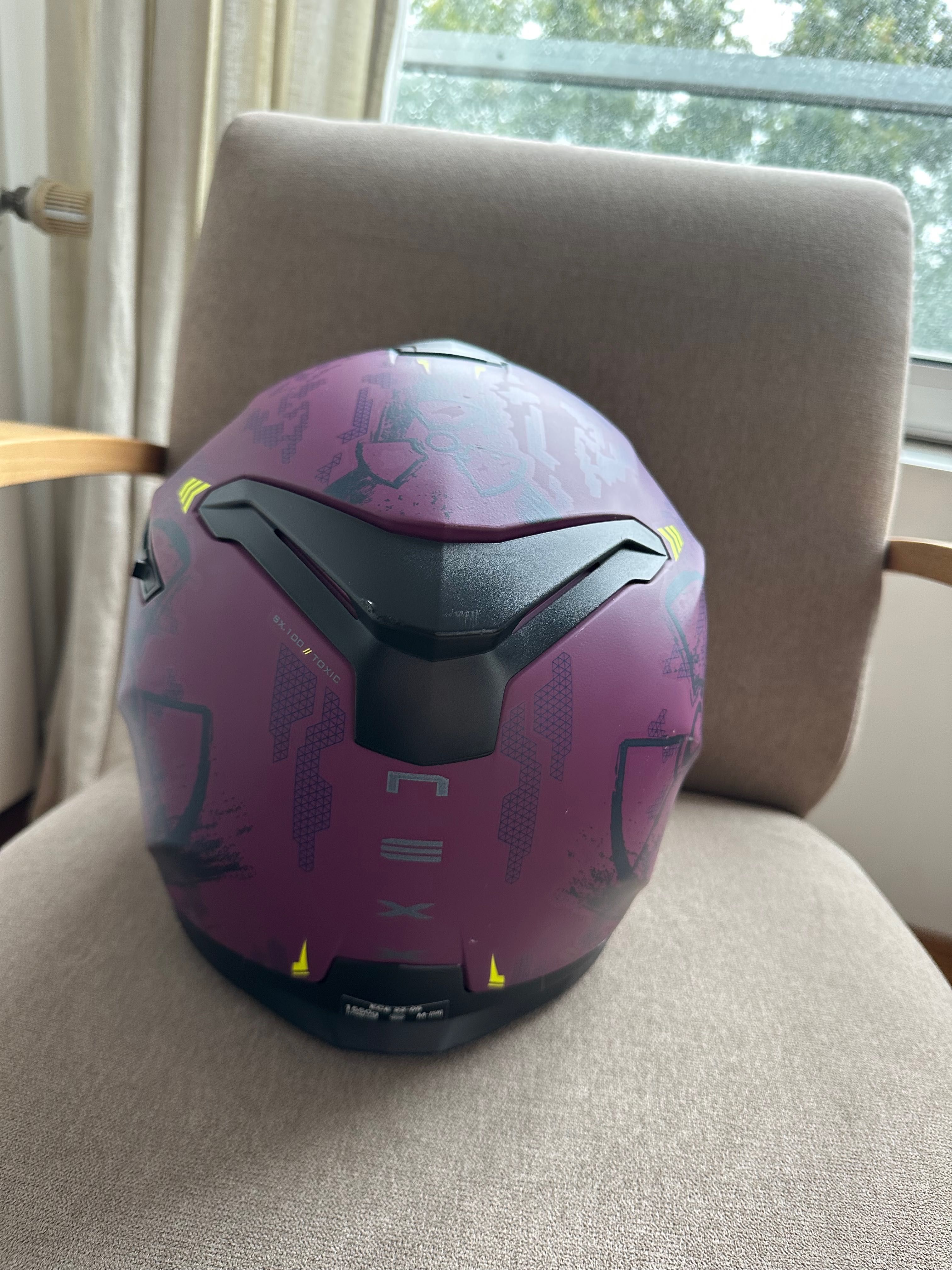 Vendo Capacete NEXX Feminino [cheira a novo]
