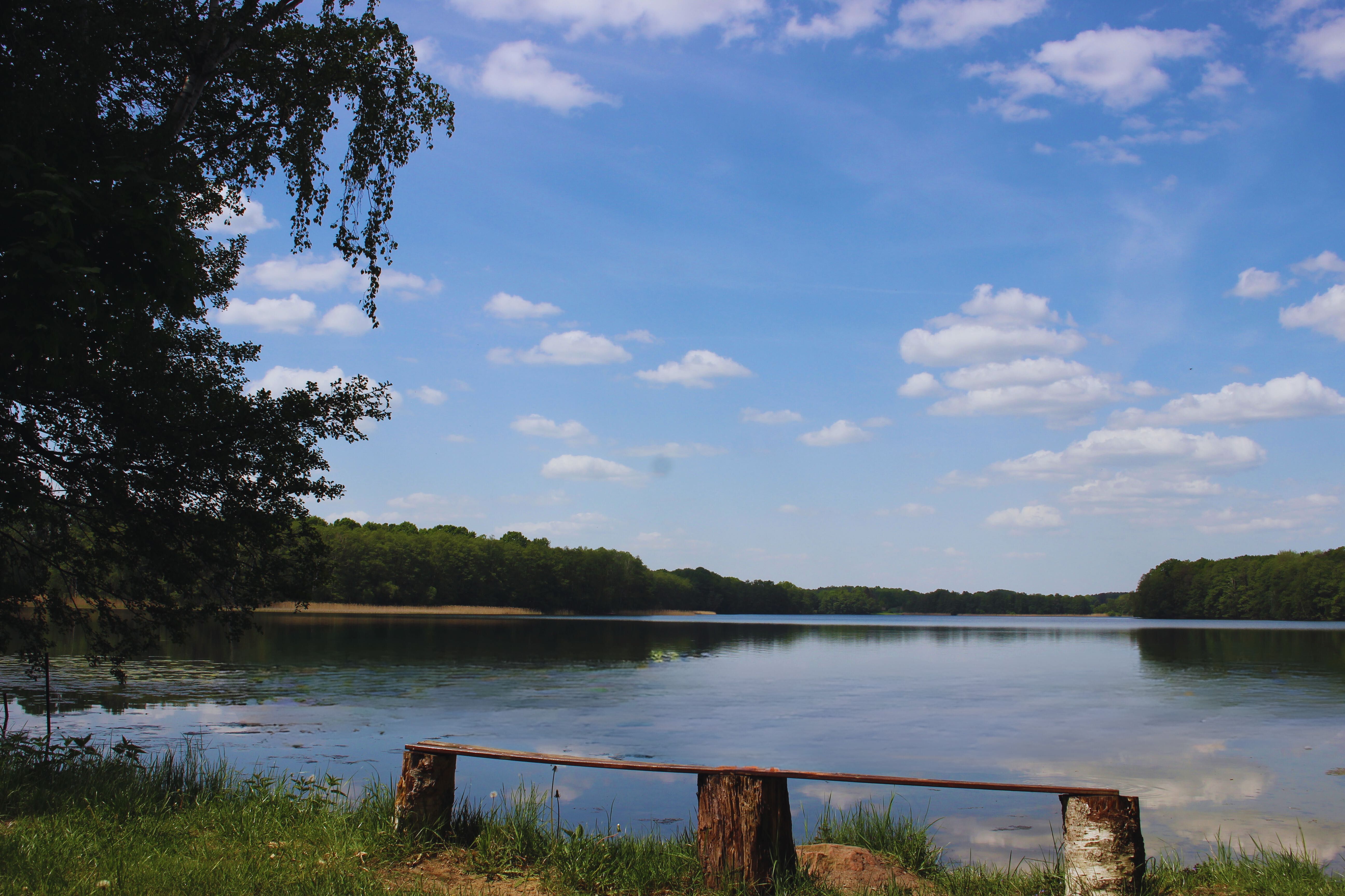 Domek nad jeziorem