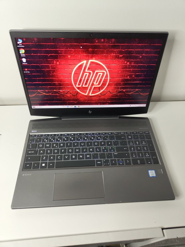 Ігровий ноутбук HP zbook 15v g5 / Quadro P600 4ГБ/i5 8300h/16 ГБ/SSD25