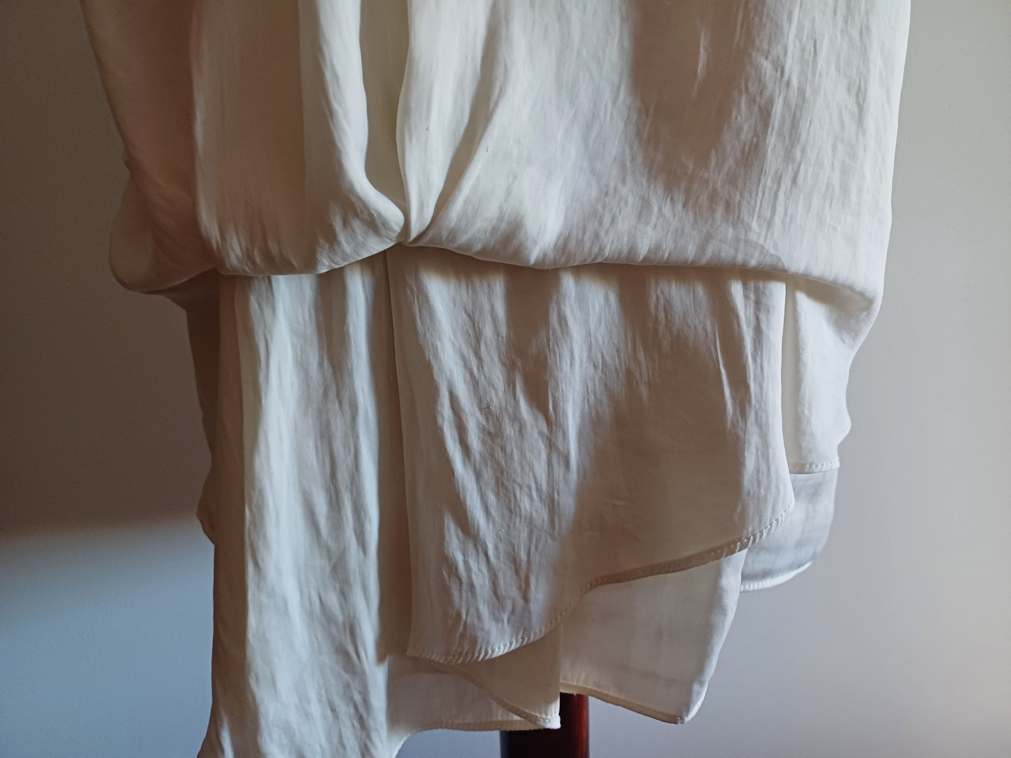 Blusa branco pérola