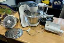 Robot kuchenny planetarny Bosch MUM 5