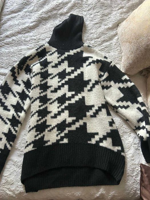 Blusa de Lã Oversized H&M com Gola Alta - Estampa Pied-de-Poule