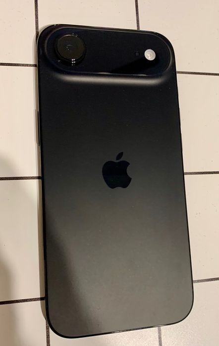 iPhone 17 Air 256GB black czarny praktycznie nowy